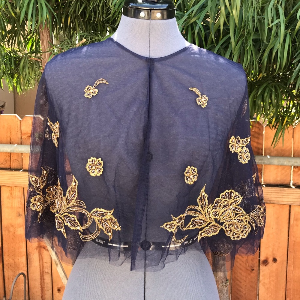 Marchesa Notte Beaded Capelet